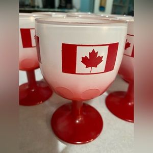 Set of 4 vintage Bartlett Collins thumbprint goblets Canada Flag pattern